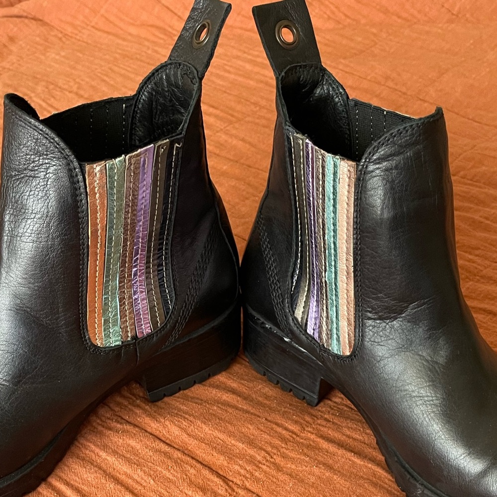 🌈 *NWOT* Bueno Chelsea Boots 42EU - Picture 6 of 12